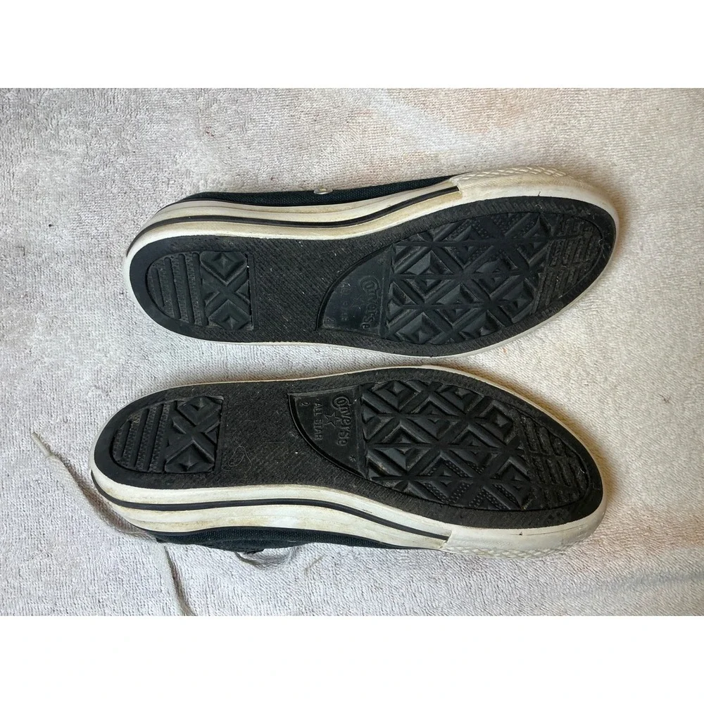 Converse All Star Low Top Black Canvas‎ Sneakers Youth Size 2 Pink Heel Accent